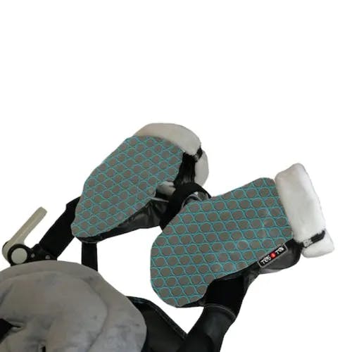 Ръкавици за количка Tris & Ton с принт жирафи